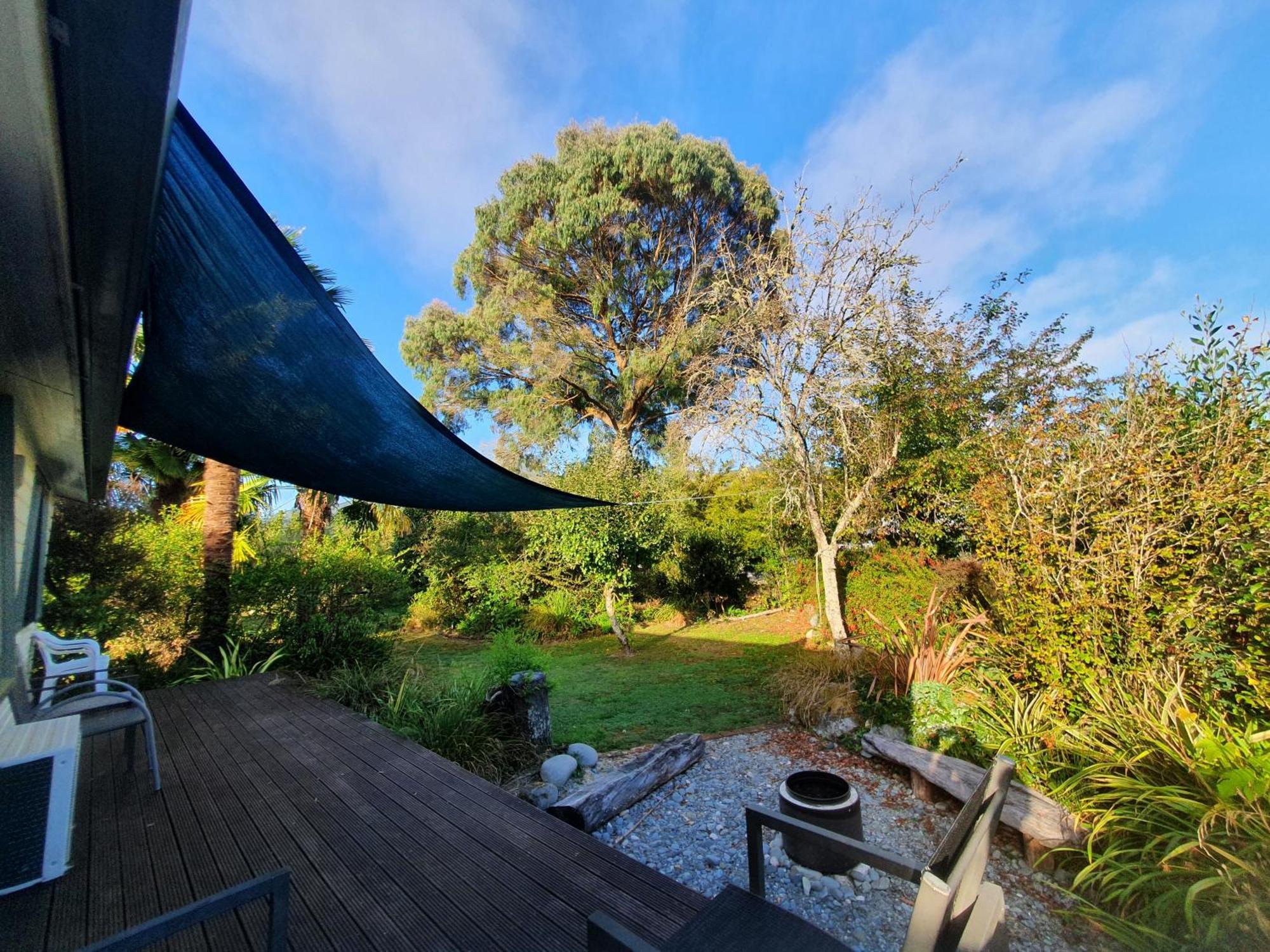 Off The Beaten Trail Acc & Bike Tours Holiday home *