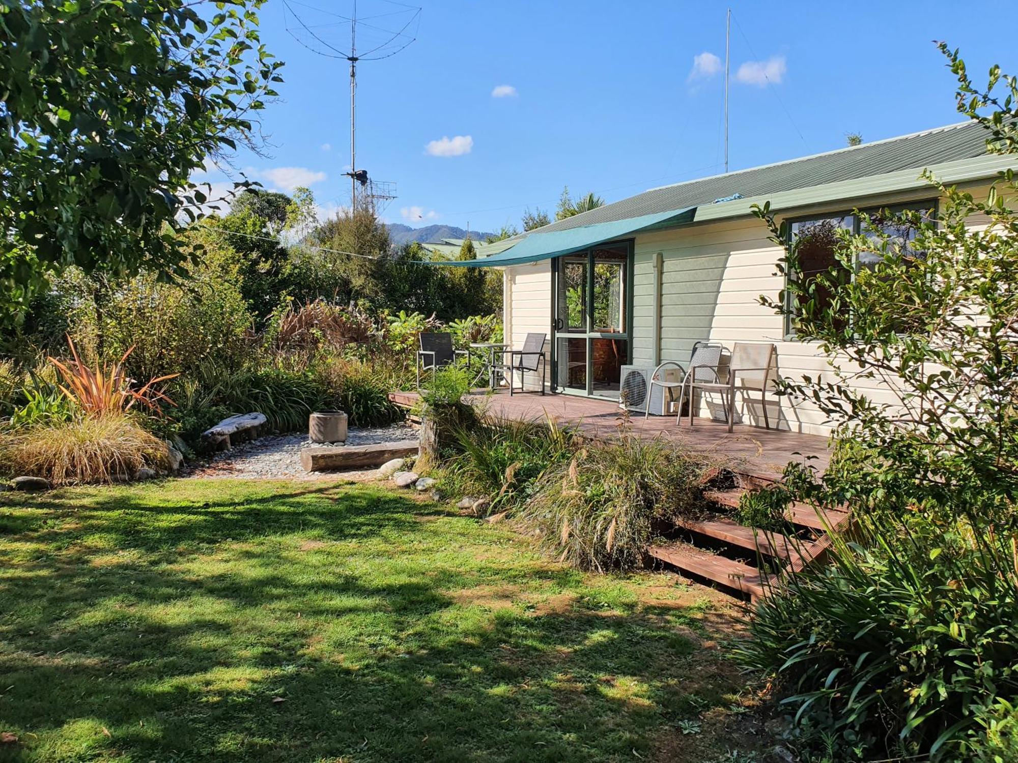 Off The Beaten Trail Acc & Bike Tours Holiday home