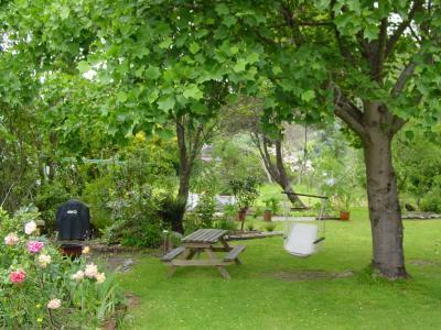 Off The Beaten Trail Acc & Bike Tours Holiday home
