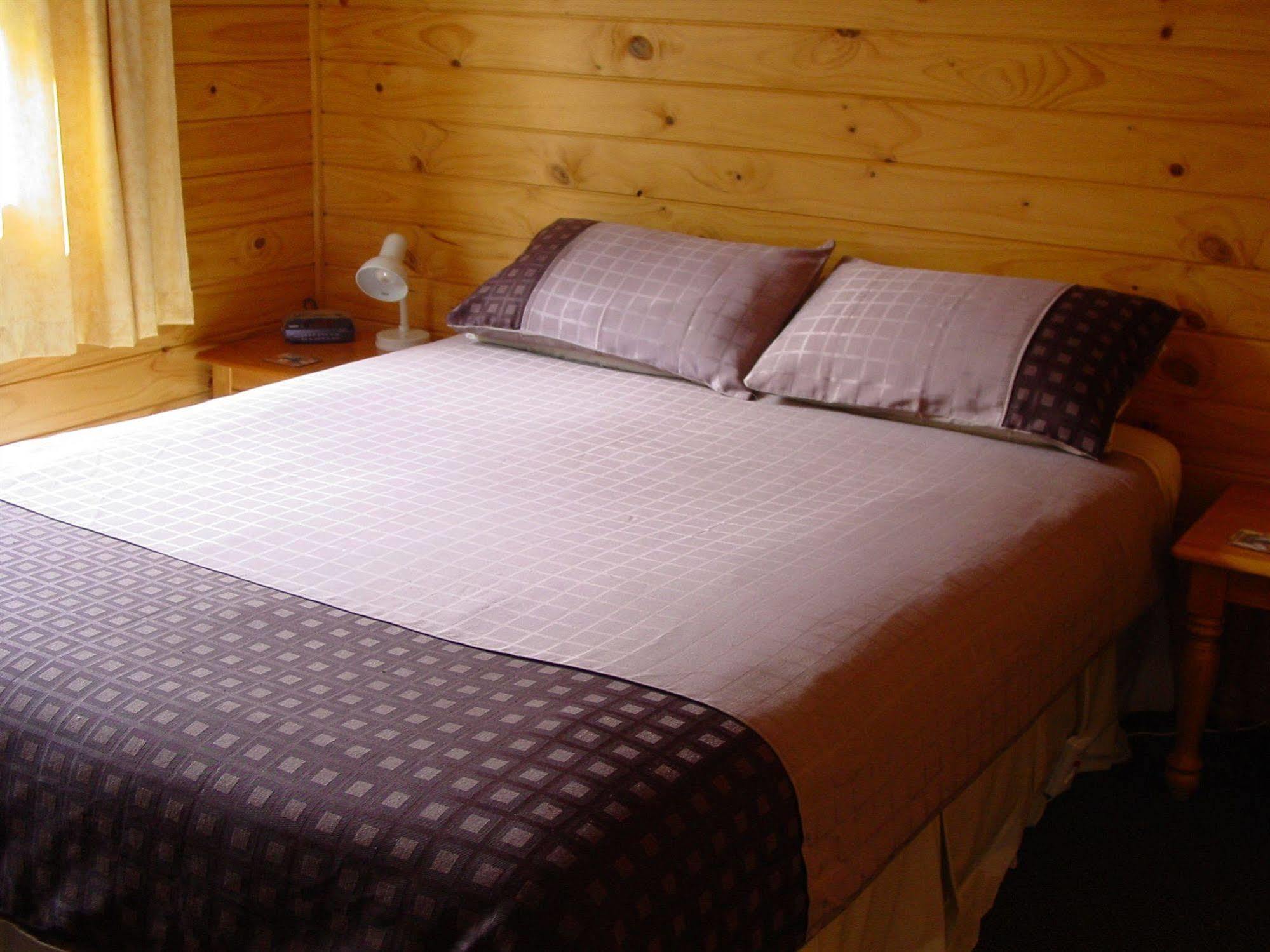 Holiday home Off The Beaten Trail Acc & Bike Tours *
